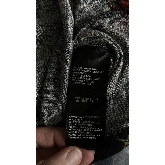 Well Worn Womens Soft V Neck Black Floral‎ Long Sleeve Top Pullover Size Large - Picture 9 of 9